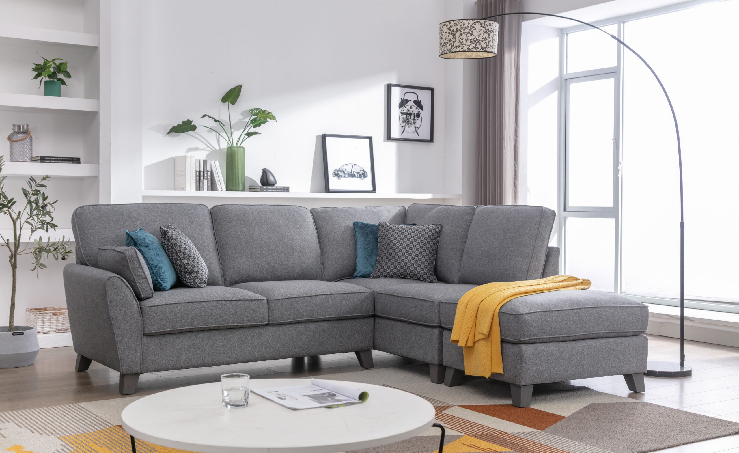 Right hand facing discount chaise sofa